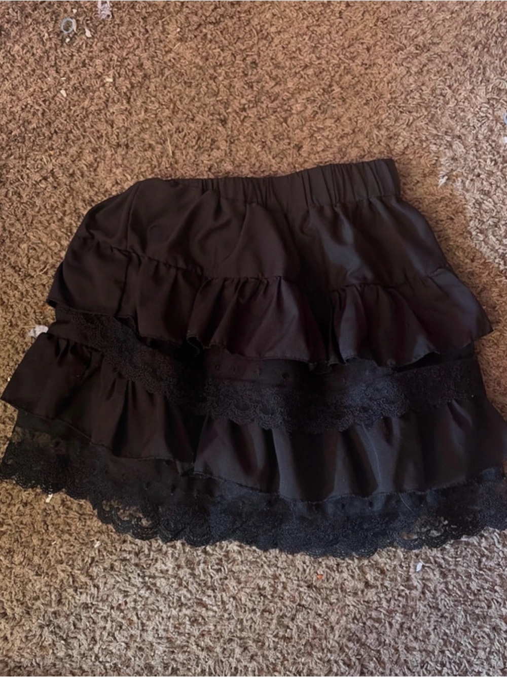 Women's Black Tiered Lace Mini Skirt